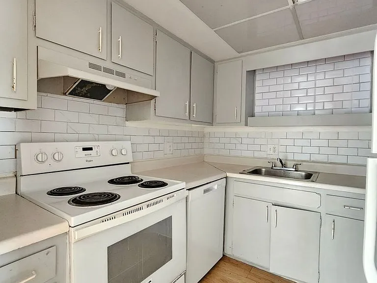 7601 Paula Dr #5 — Photo 7