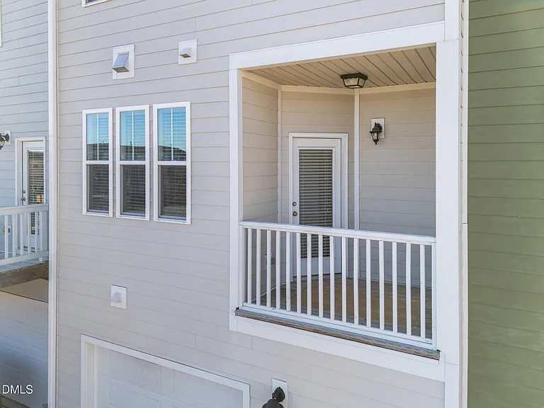 6126 Kayton St — Photo 3