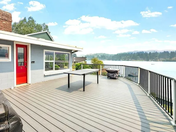 3870 NE Johns Ct, Neotsu, OR 97364