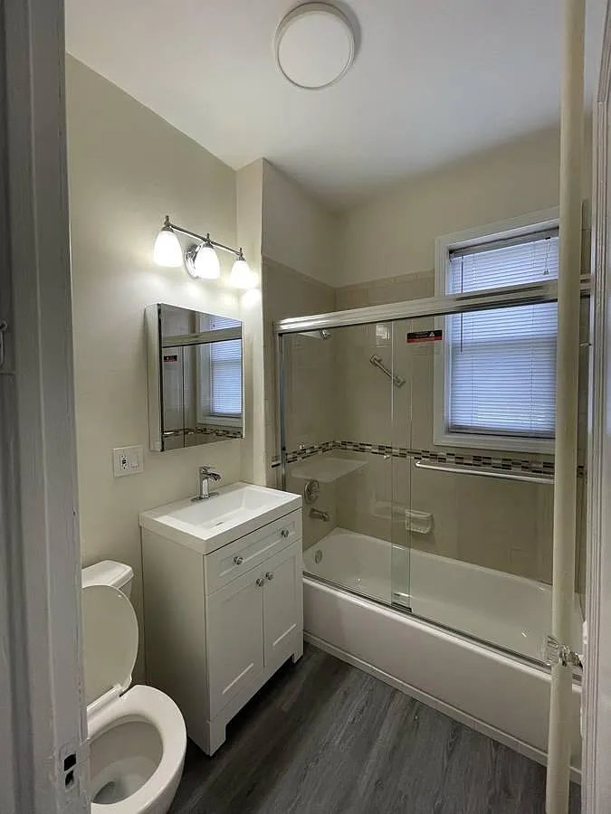 1 bed, 394 sqft, $1,800 — Photo 1