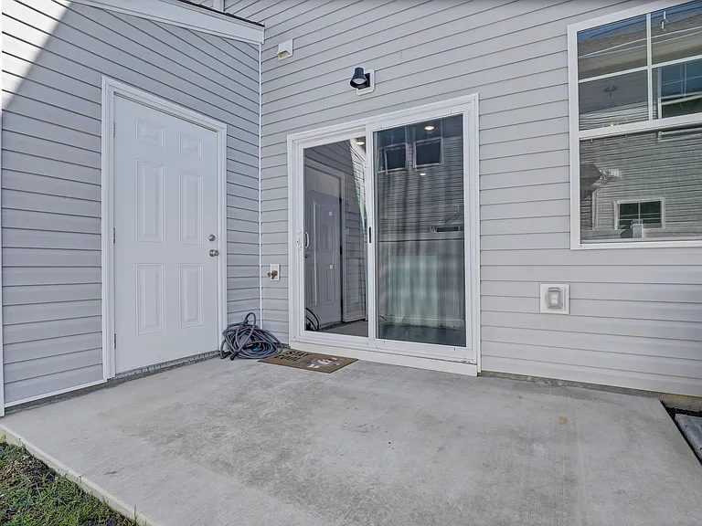 317 Starfish Ln — Photo 12