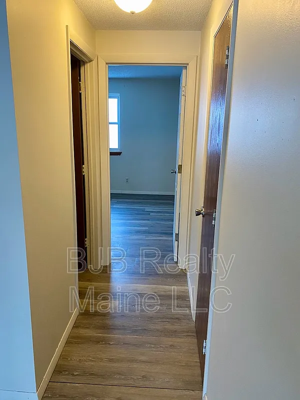 1 bed, 1.0 bath, 675 sqft, $1,700 — Photo 3