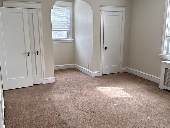 5th image of 6916 Oakley St Floor 2