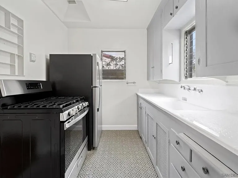 141 J Ave — Photo 8