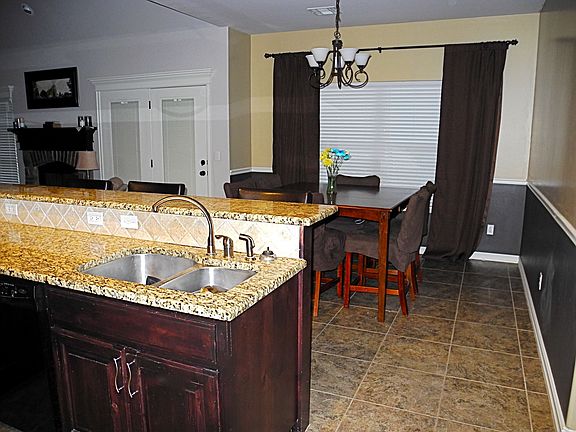 kitchen/dining