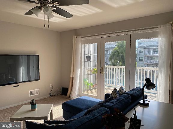 5th image of 1503 Waters Edge Dr #84