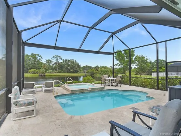 208 SE Via Tirso Port St, Pt Saint Lucie, FL 34952