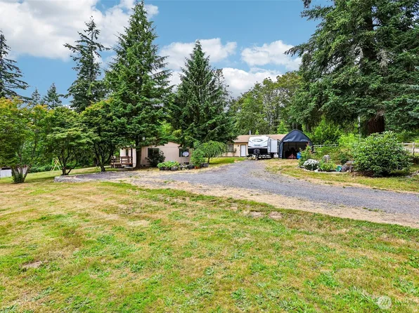 9810 6th Avenue NW, Tulalip, WA 98271