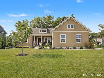 3362 Eagle Peak Ct, Jenison, MI, 49428
