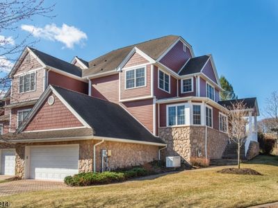 11 Turnberry Ln, Hamburg, NJ, 07419