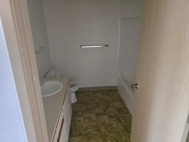 1145 D St #1145 — Photo 9