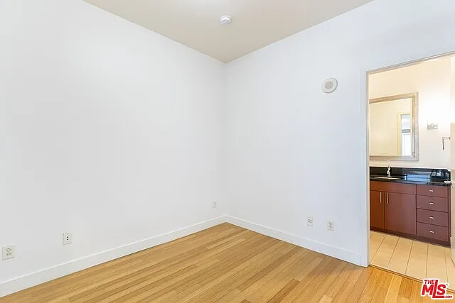 3810 Wilshire Blvd #1708 — Photo 7