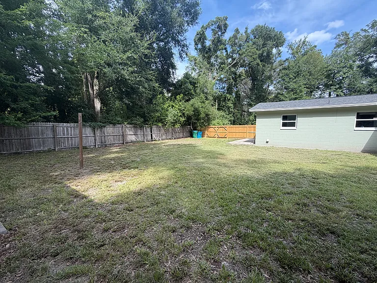 18868 NW 250th St — Photo 29