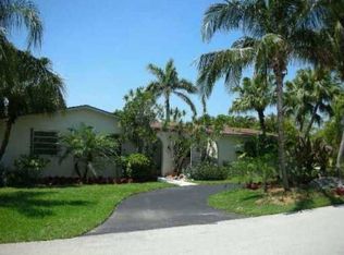 9820 SW 140th St, Miami, FL 33176