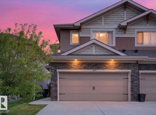100 Meadowland Cres, Spruce Grove, AB T7X 0P9