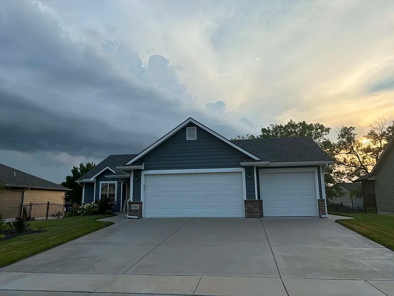 1351 S Rocky Creek Rd — Photo 18
