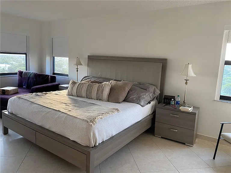 5100 N Ocean Blvd #818 — Photo 4