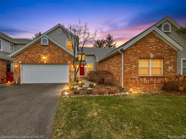 1144 Fairways Blvd, Troy, MI 48085