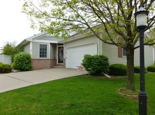 61 Astoria Way, Bloomington, IL