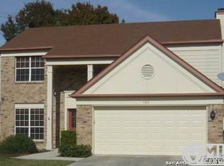 142 Sweetleaf Ln, Schertz, TX 78108
