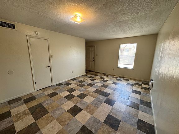 4th image of 1306 Brown Dr APT A
