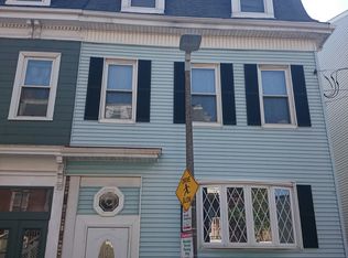 26 Parker St, Everett, MA 02129