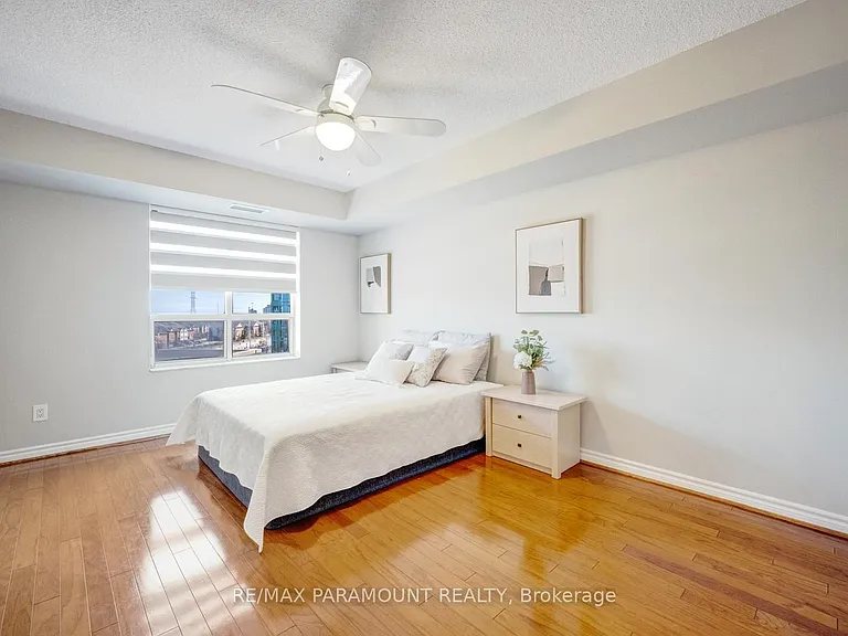 25 Kingsbridge Garden Cir #616 — Photo 40
