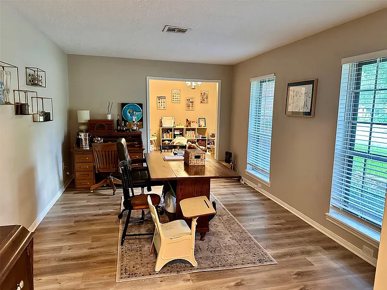 28903 Twisted Oak Dr — Photo 3