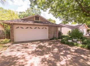 9804 Briar Ridge Dr, Austin, TX 78748