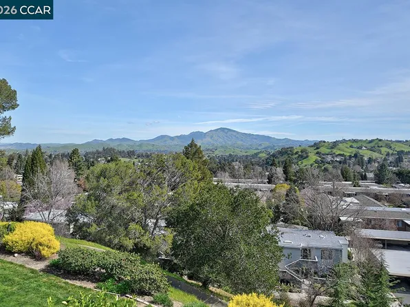 2589 Pine Knoll Dr Unit 5, Walnut Creek, CA 94595