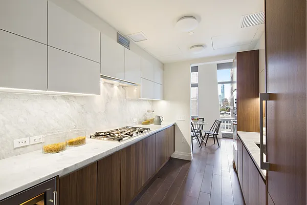 Sold by Stribling | media 21