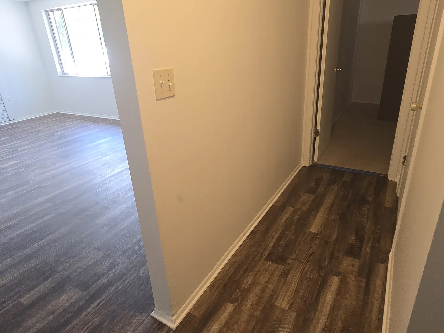 8407 Mill Creek Ln — Photo 3