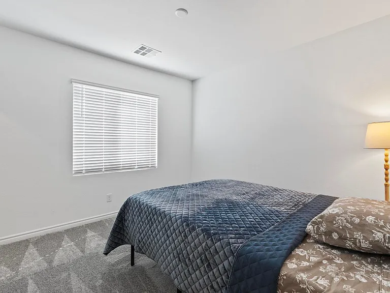 3546 Luciana Glen Ave — Photo 41