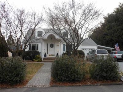10 Bender Rd, Waldwick, NJ, 07463