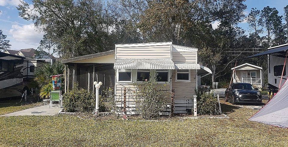 1st image of 5300 W Irlo Bronson Hwy #305