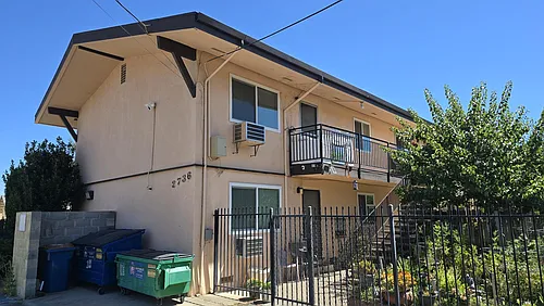 2 bed, 1.0 bath, 850 sqft, $1,700 Photo 1 2 bed, 1.0 bath, 850 sqft, $1,700 Photo 1