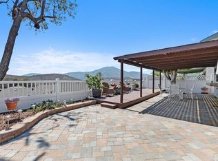 10879 Charing Cross Rd, Spring Valley, CA 91978