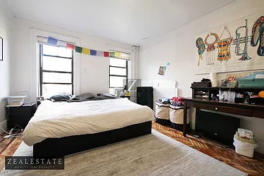 Rented by ZealEstate Group Inc