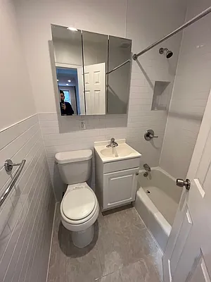 Rented by Maidman Realty Group LLC | media 5