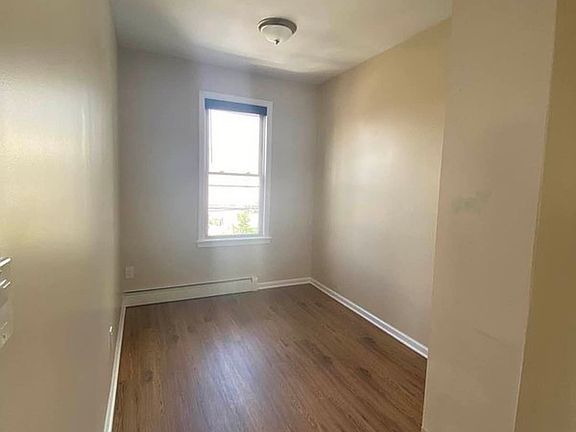 5th image of 5762 Maspeth Ave #2