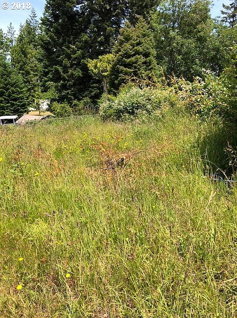 2nd image of 0 6th St