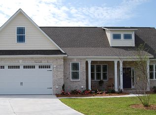 1108 Clover Field Ct, Leland, NC 28451