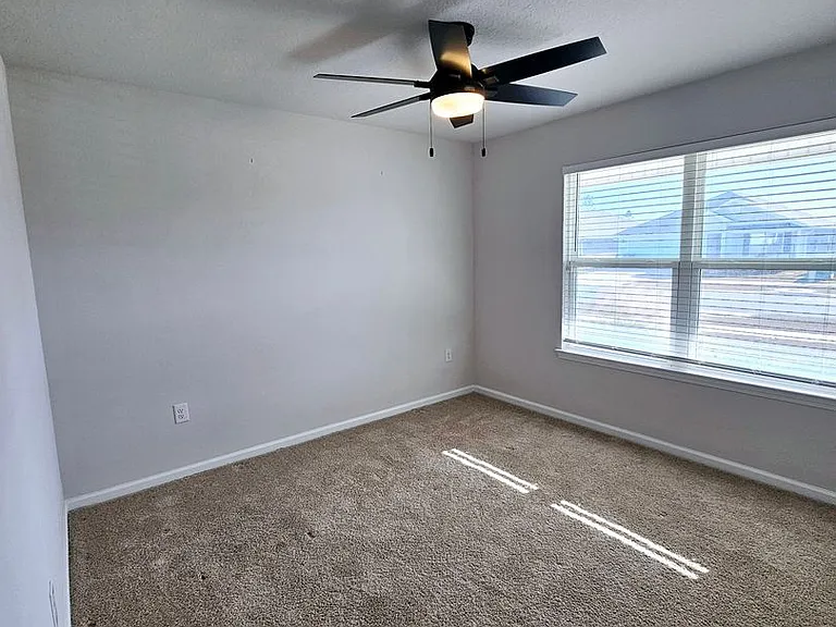 4953 Conner Ln — Photo 3