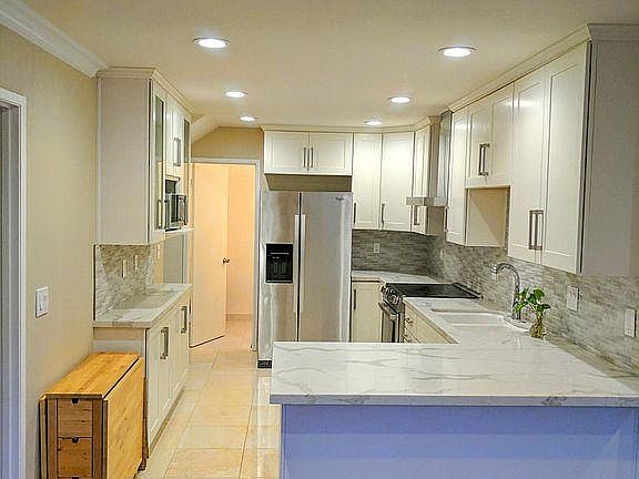 5th image of 71181 Arbeau Dr