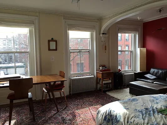 Rented by Realty Collective | media 5