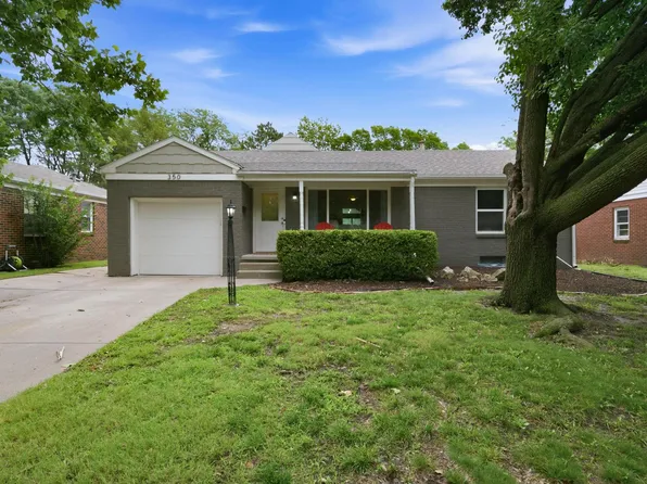 350 N Hillcrest Ave, Wichita, KS 67208