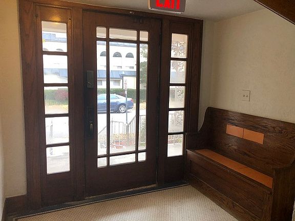 2nd image of 116 NW 15th St APT 103