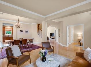 6913 Seneca Falls Ln, Austin, TX 78739