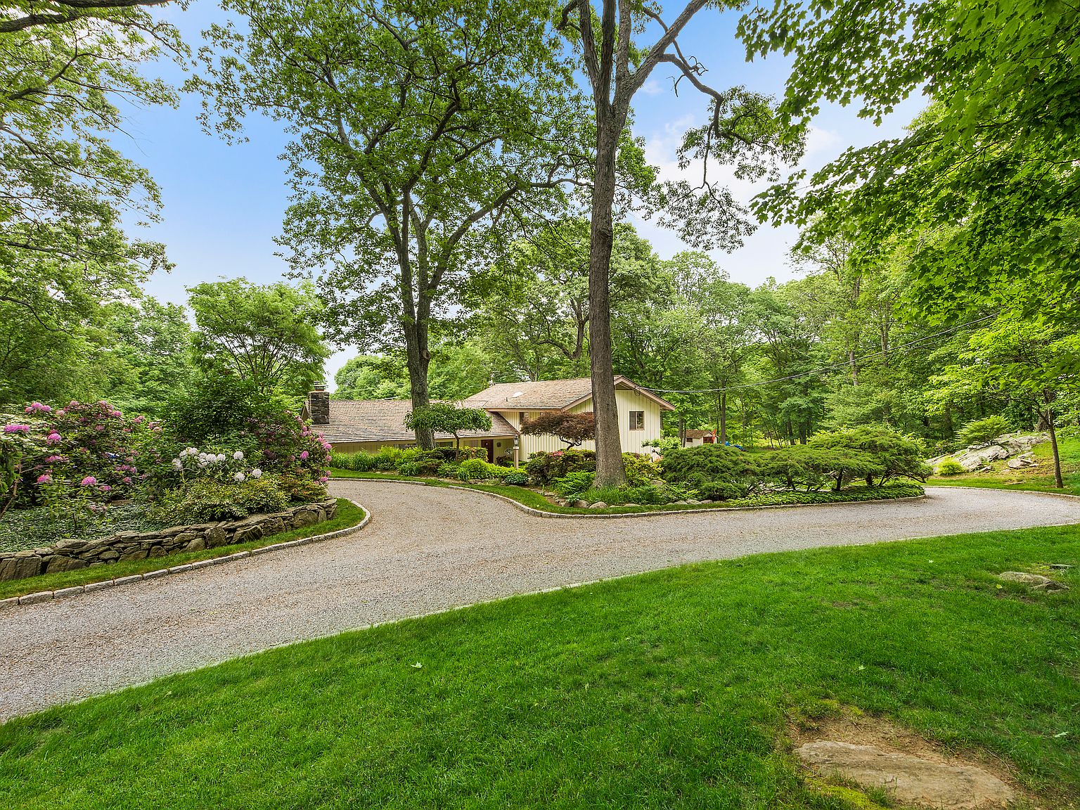 18 Redcoat Ln, Waccabuc, NY 10597 Zillow