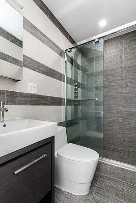 Rented by REAL New York | media 18